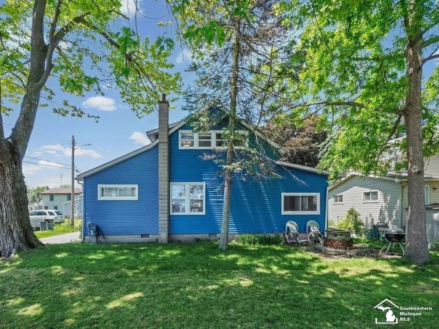 Image for MINIMUM BID AUCTION $59,000! 4346 4th St