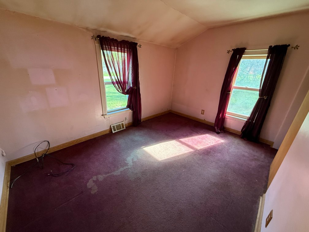 Image for MINIMUM BID AUCTION $100,000! 5927 Greenacre Rd