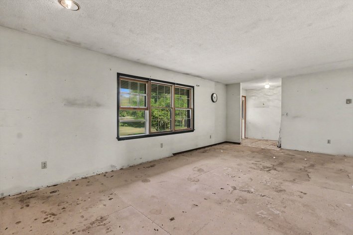 Image for MINIMUM BID AUCTION $149,000! 210 N. North Curtice Road