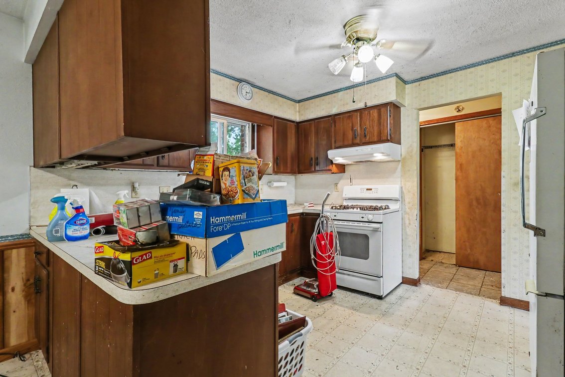 Image for MINIMUM BID AUCTION $149,000! 210 N. North Curtice Road