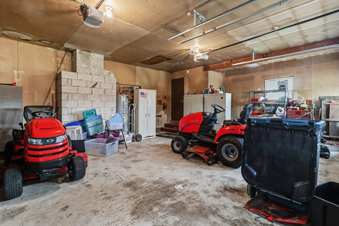 Image for MINIMUM BID AUCTION $149,000! 210 N. North Curtice Road