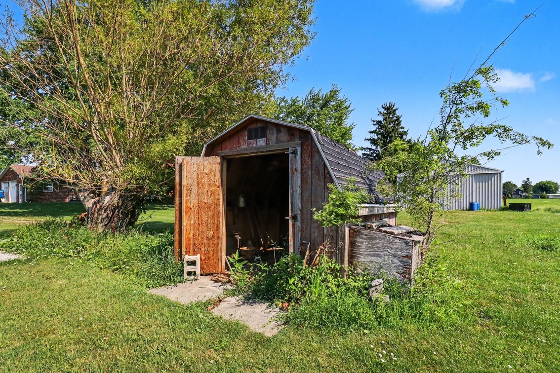Image for MINIMUM BID AUCTION $149,000! 210 N. North Curtice Road