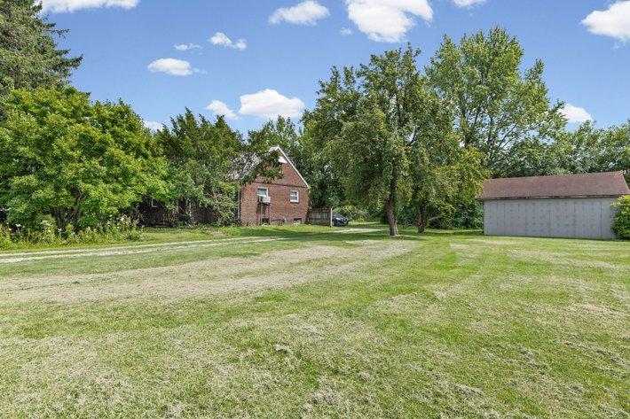 Image for MINIMUM BID AUCTION $119,000! 8905 Mandell Rd