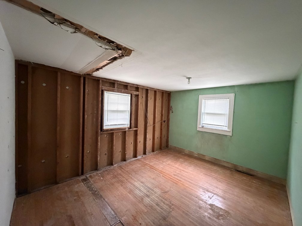 Image for MINIMUM BID AUCTION $99,000! 5622 Rudyard Rd