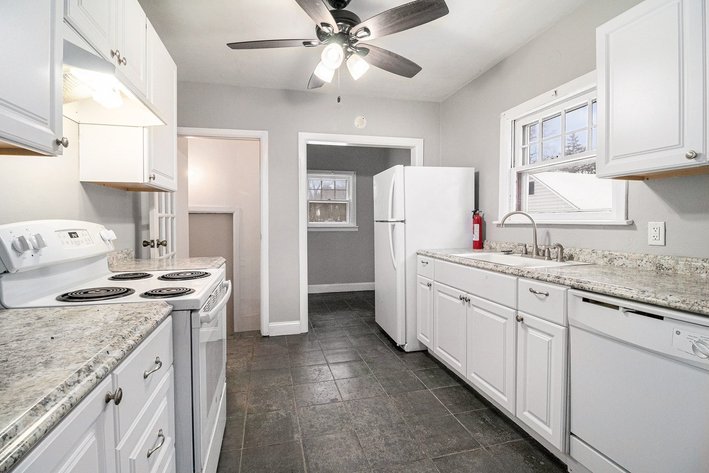 Image for MINIMUM BID AUCTION $150,000! 4705 W Bancroft St