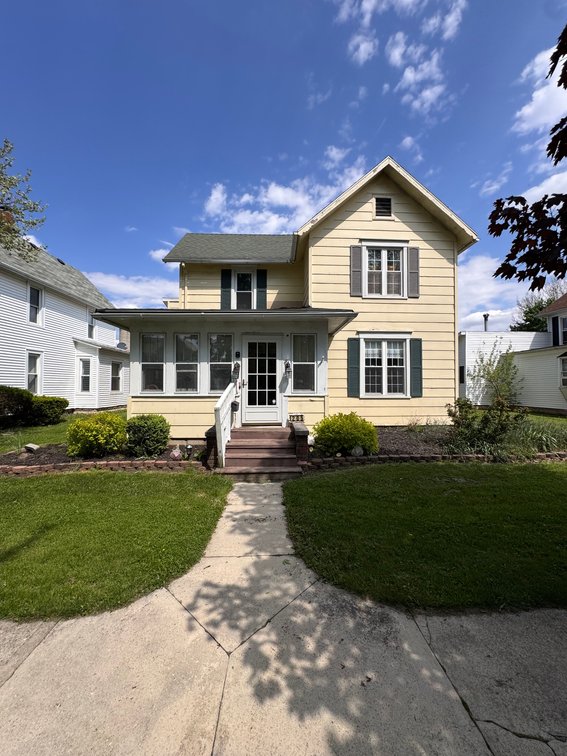 Image for MINIMUM BID AUCTION $125,000! 205 S Patterson St