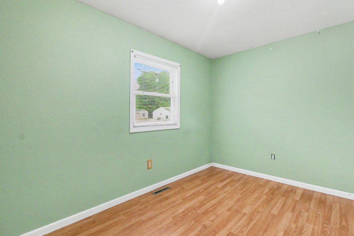 Image for MINIMUM BID AUCTION $110,000! 20750 Taylor St
