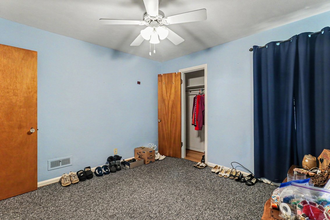 Image for MINIMUM BID AUCTION $199,000! 2425 River Rd