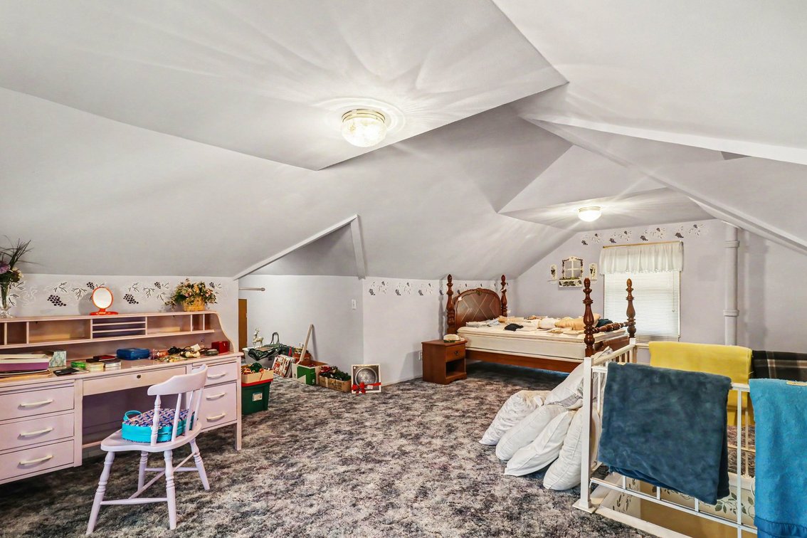 Image for MINIMUM BID AUCTION $199,000! 2425 River Rd