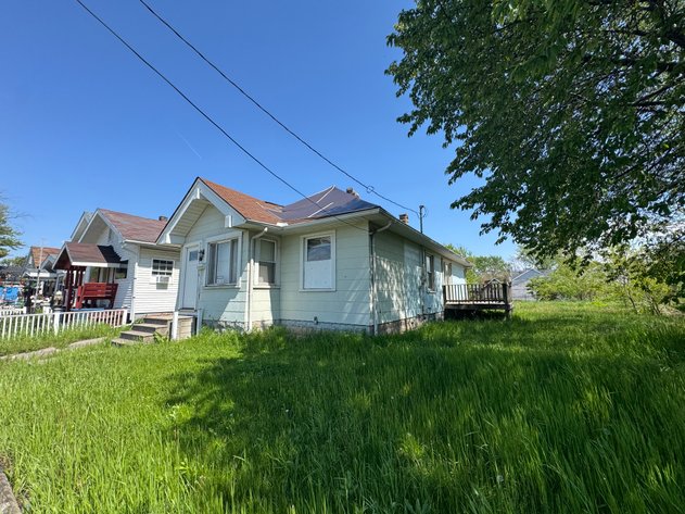 Image for ABSOLUTE AUCTION! 1944 N Michigan St