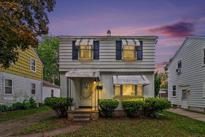 Image for MINIMUM BID AUCTION $75,000! 1204 Hawk St