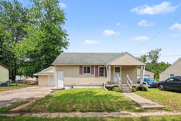 Image for MINIMUM BID AUCTION $89,000! 10909 Maple St