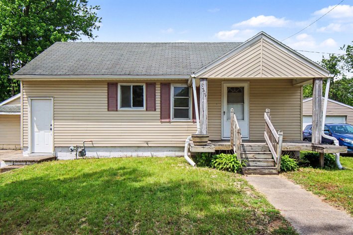 Image for MINIMUM BID AUCTION $89,000! 10909 Maple St