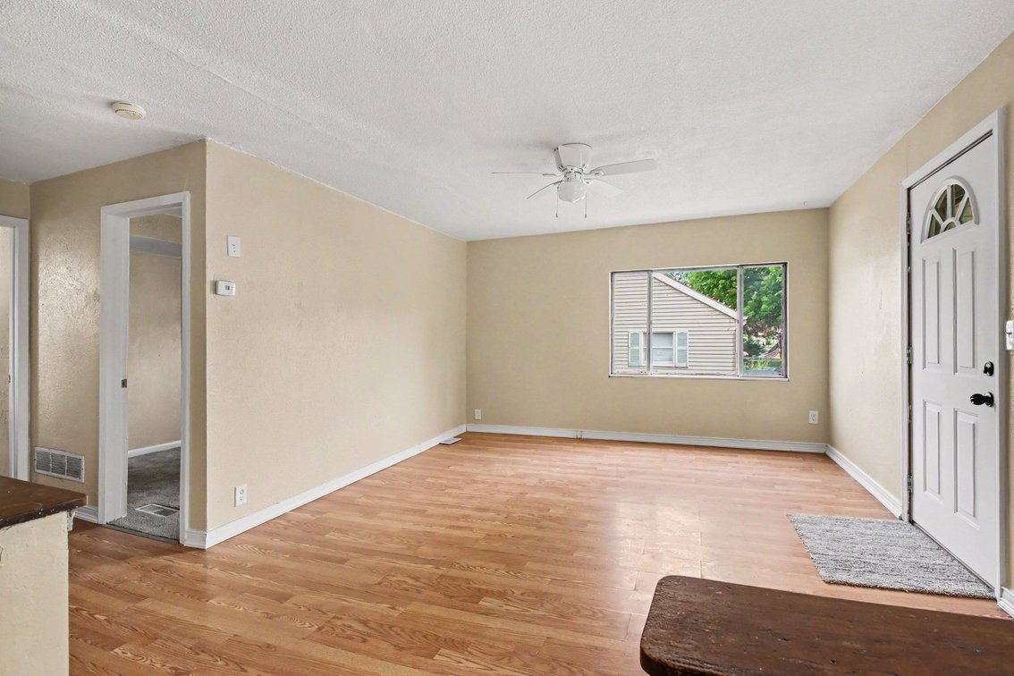 Image for MINIMUM BID AUCTION $89,000! 10909 Maple St