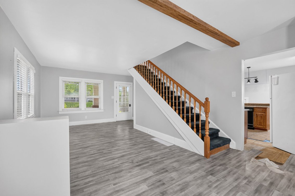 Image for MINIMUM BID AUCTION $79,000! 1962 Erie Rd