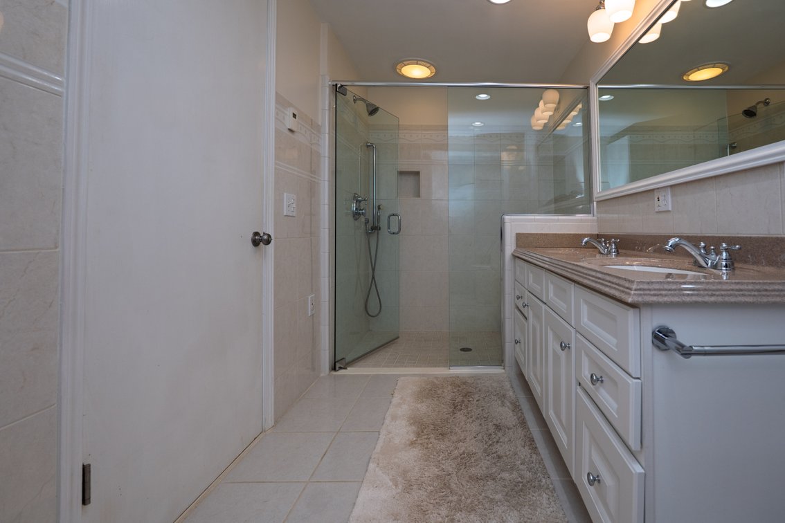 Image for REAL ESTATE AUCTION! 2953 Westchester Rd