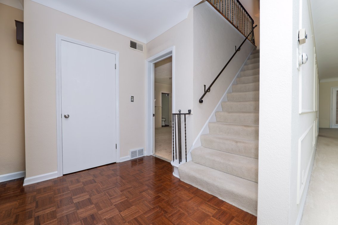 Image for REAL ESTATE AUCTION! 2953 Westchester Rd