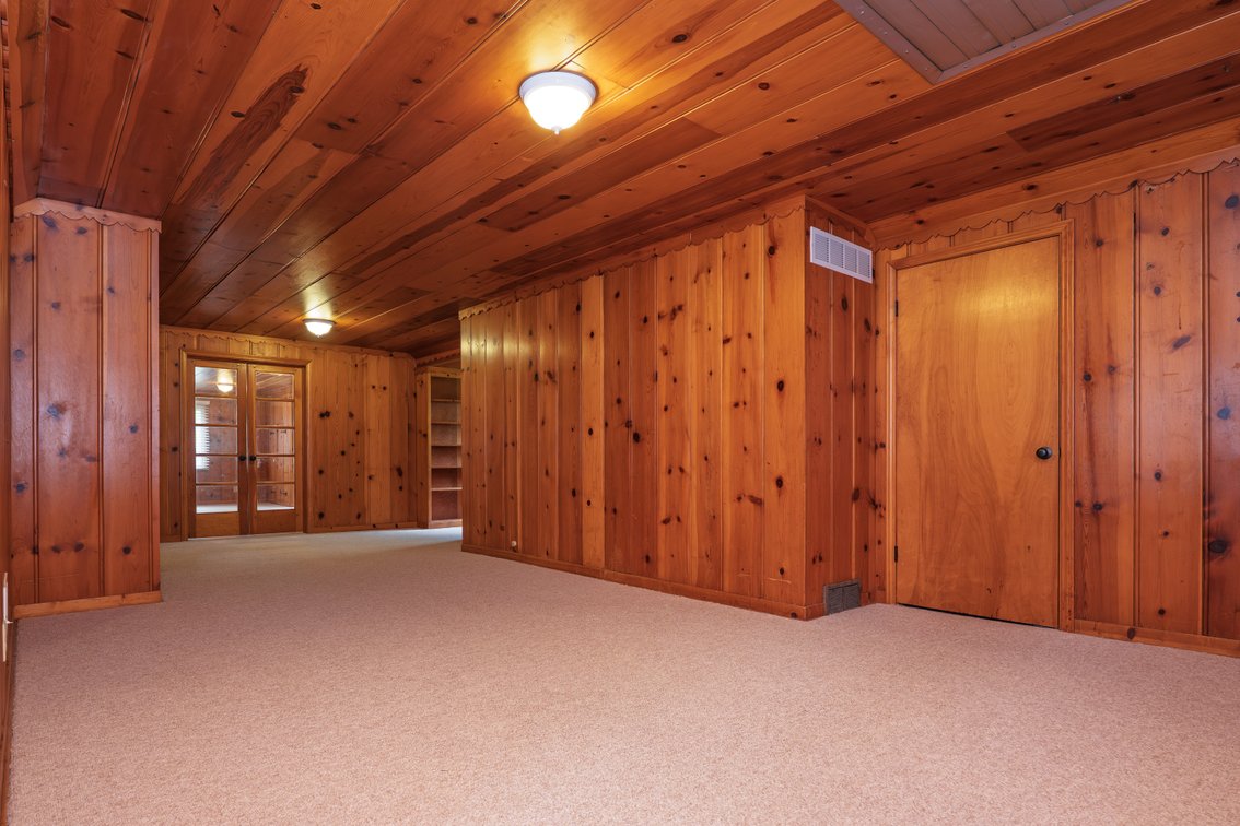 Image for REAL ESTATE AUCTION! 2953 Westchester Rd