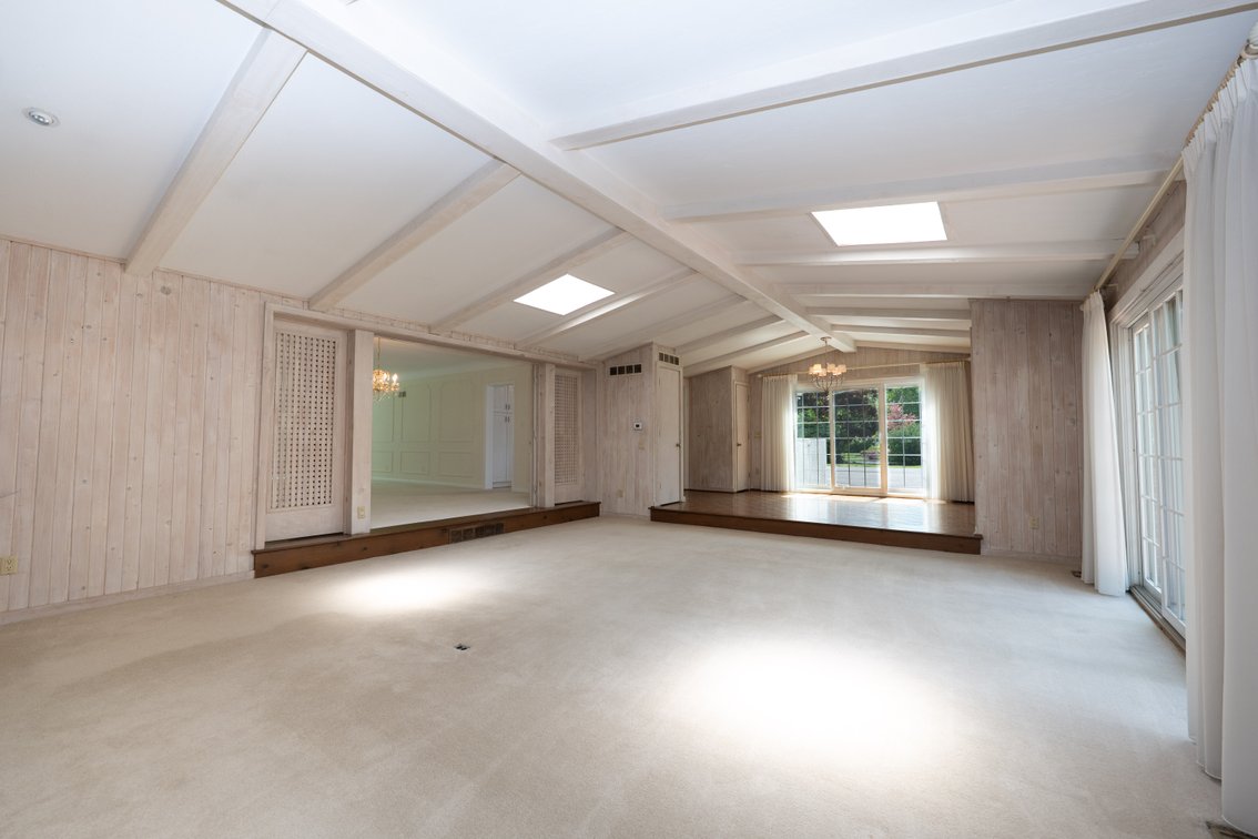 Image for REAL ESTATE AUCTION! 2953 Westchester Rd