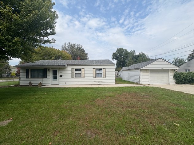 Image for MINIMUM BID AUCTION $49,000! 2530 South Ave