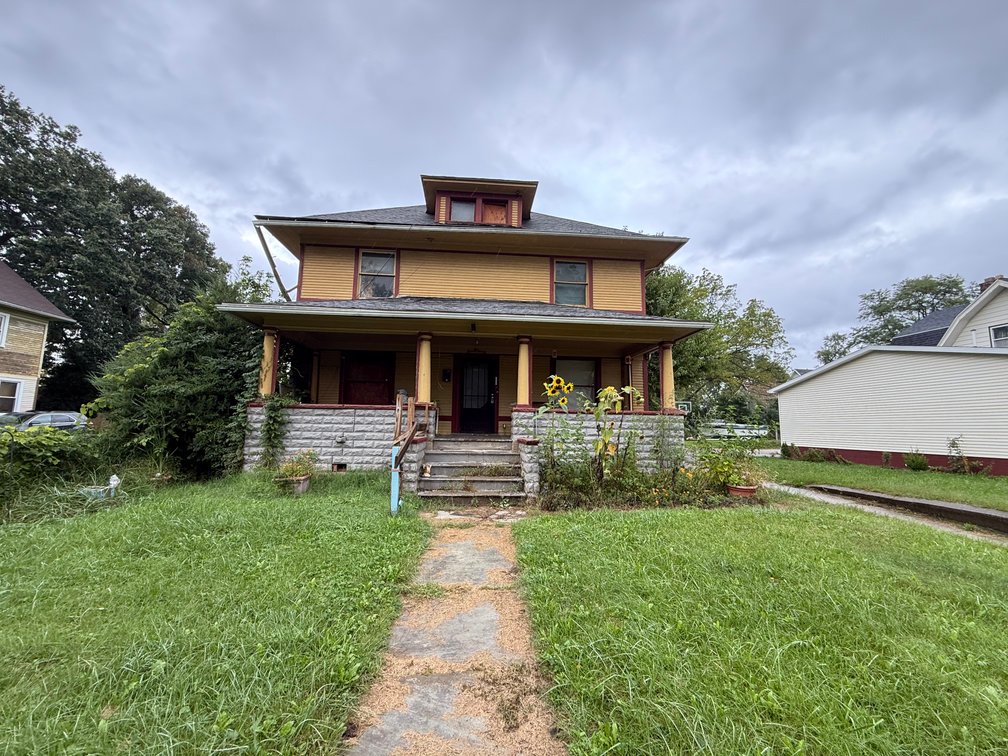 Image for MINIMUM BID AUCTION $30,000! 320 Boston Pl