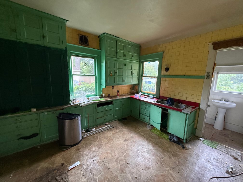 Image for MINIMUM BID AUCTION $30,000! 320 Boston Pl