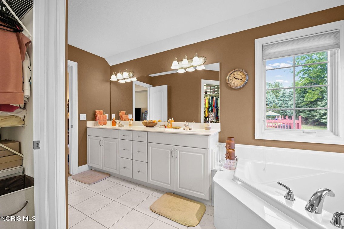Image for MINIMUM BID AUCTION $299,000! 9360 Saint Angelas Way