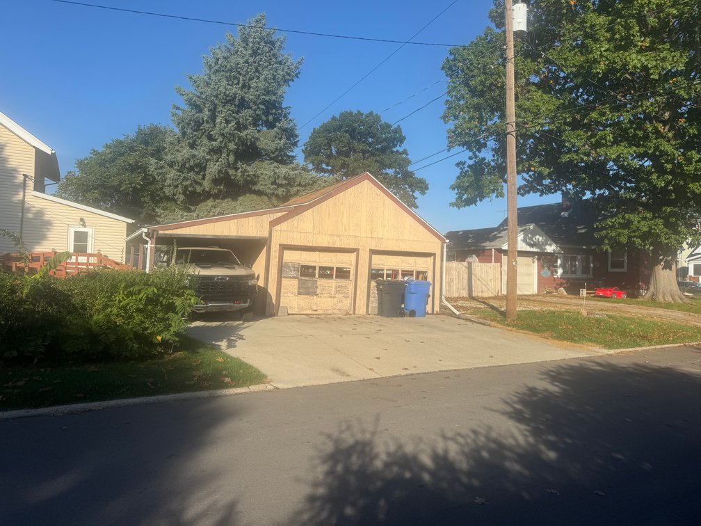 Image for MINIMUM BID AUCTION $59,000! 3045 117th St