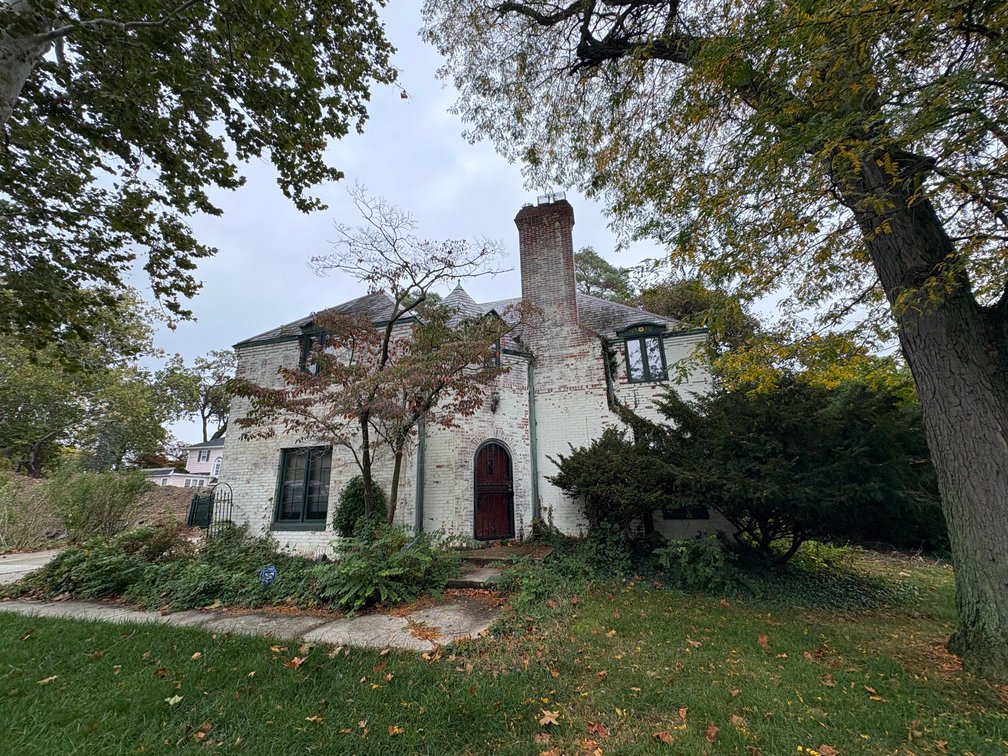 Image for MINIMUM BID AUCTION $99,000! 617 Valley Dr