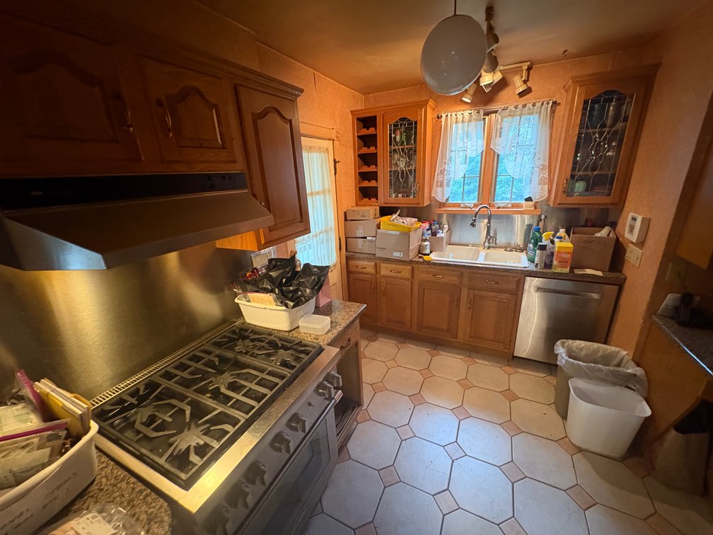 Image for MINIMUM BID AUCTION $99,000! 617 Valley Dr