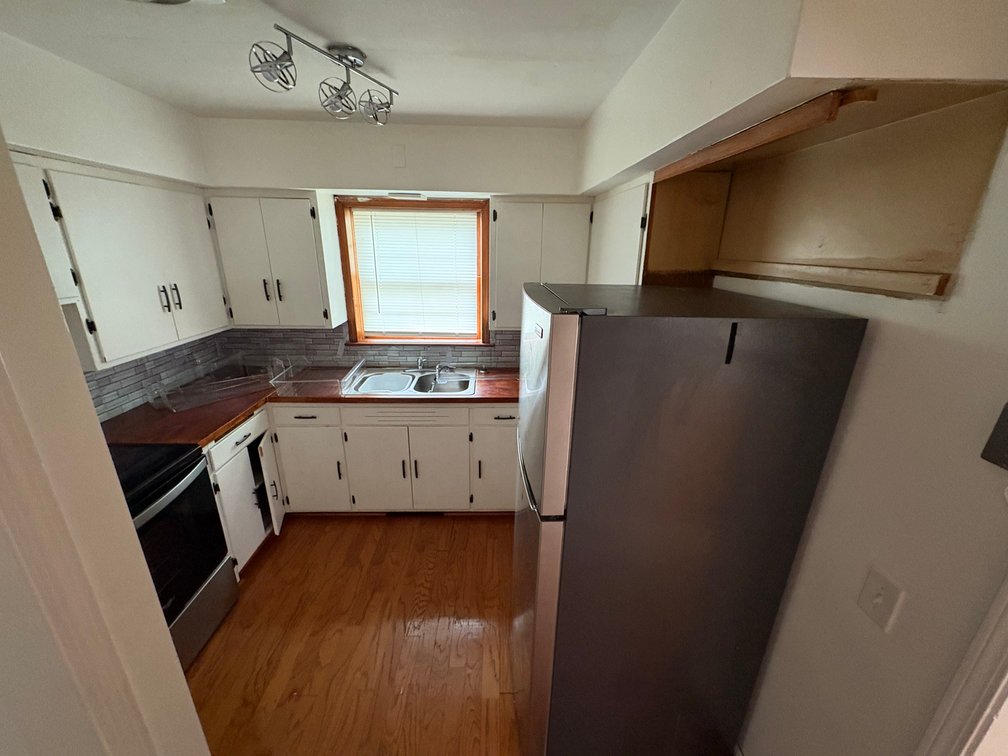 Image for MINIMUM BID AUCTION $99,000! 2821 Latonia Blvd