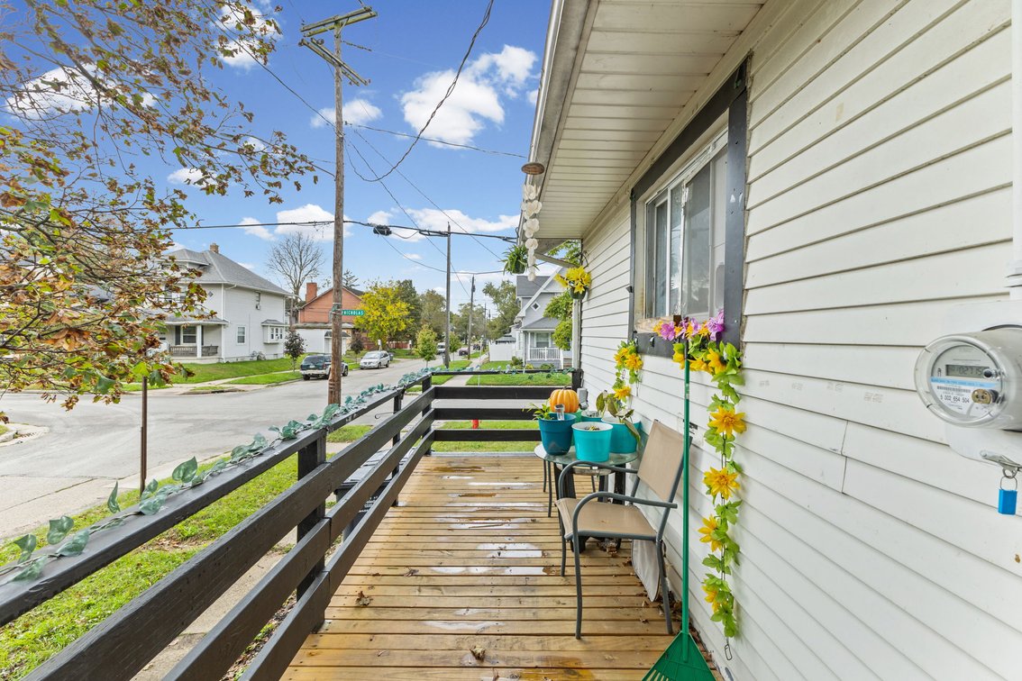 Image for MINIMUM BID AUCTION $49,000! 647 Nicholas St
