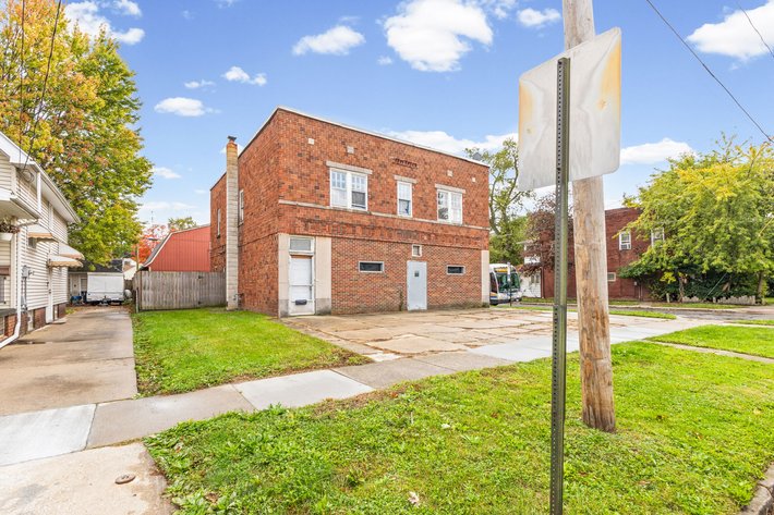 Image for MINIMUM BID AUCTION $35,000! 502 E Hudson St