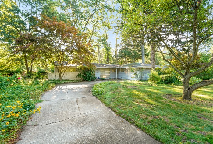 Image for MINIMUM BID AUCTION $99,000! 3534 E Lincolnshire Blvd