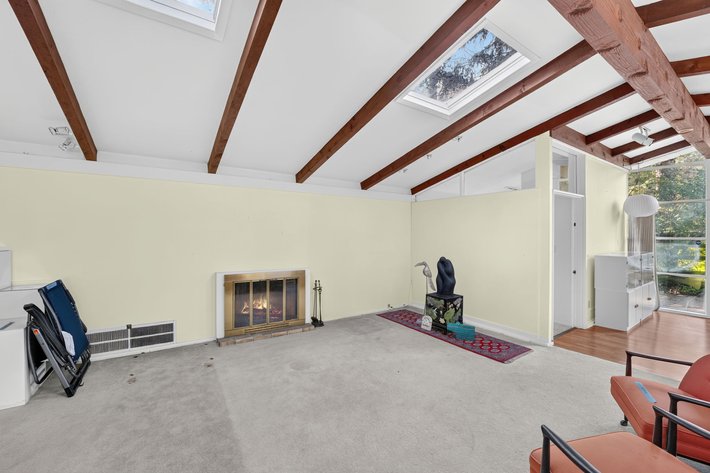 Image for MINIMUM BID AUCTION $99,000! 3534 E Lincolnshire Blvd