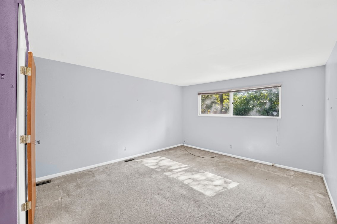 Image for MINIMUM BID AUCTION $99,000! 3534 E Lincolnshire Blvd