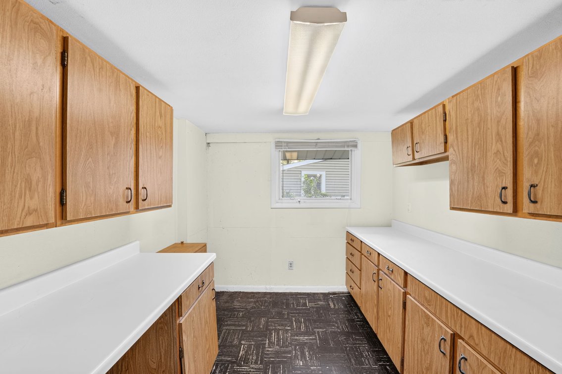 Image for MINIMUM BID AUCTION $99,000! 3534 E Lincolnshire Blvd