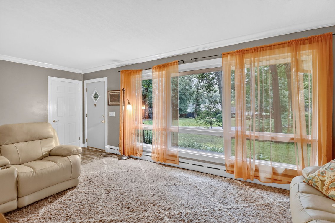 Image for MINIMUM BID AUCTION $119,000! 7993 Mohawk Trl