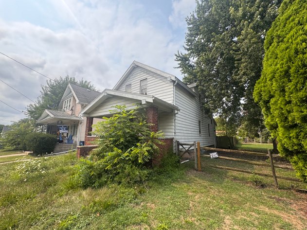 Image for Absolute Auction! 335 E Lake St