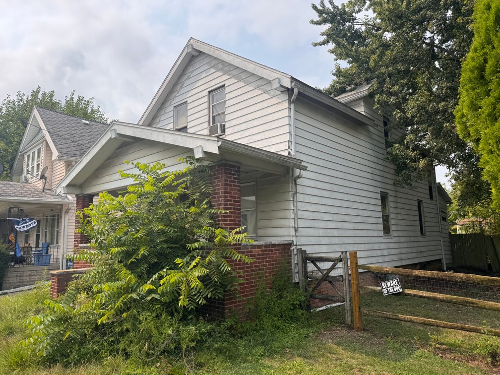 Image for Absolute Auction! 335 E Lake St
