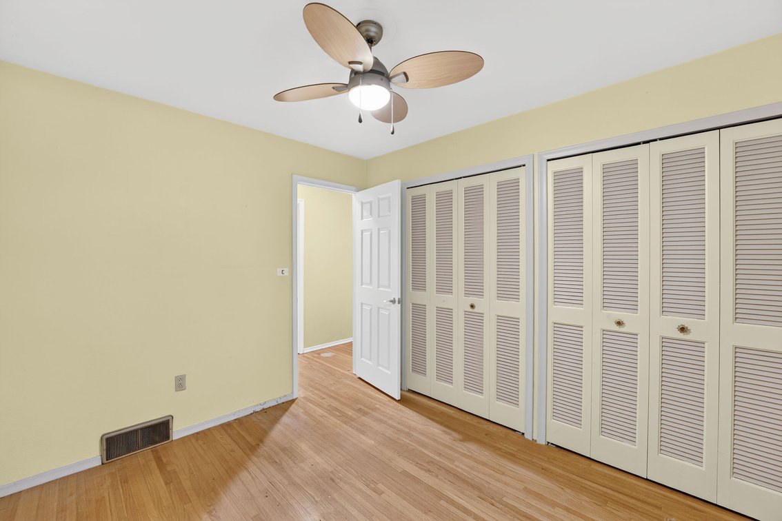 Image for MINIMUM BID AUCTION $199,000! 1037 Westbrook Dr