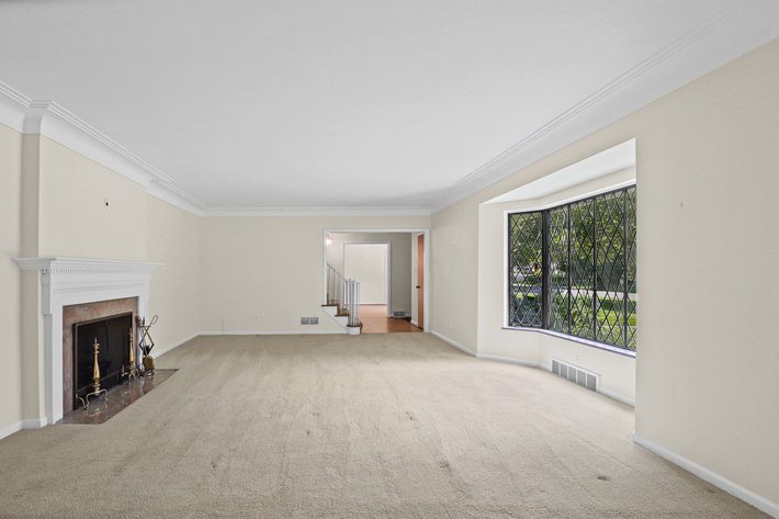 Image for MINIMUM BID AUCTION $399,000! 2630 Edgehill Rd