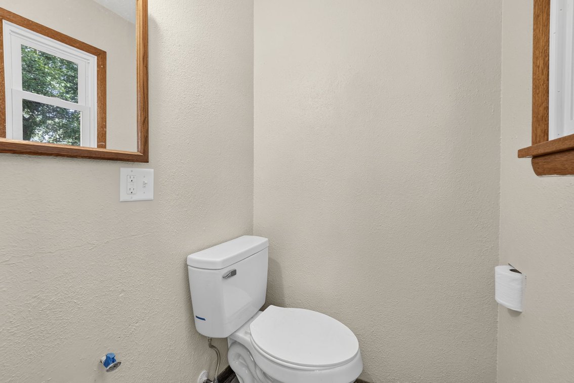 Image for MINIMUM BID AUCTION $89,000! 2206 Glendale Ave