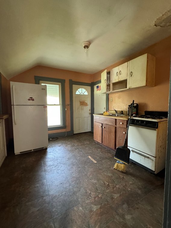 Image for Absolute Auction! 335 E Lake St