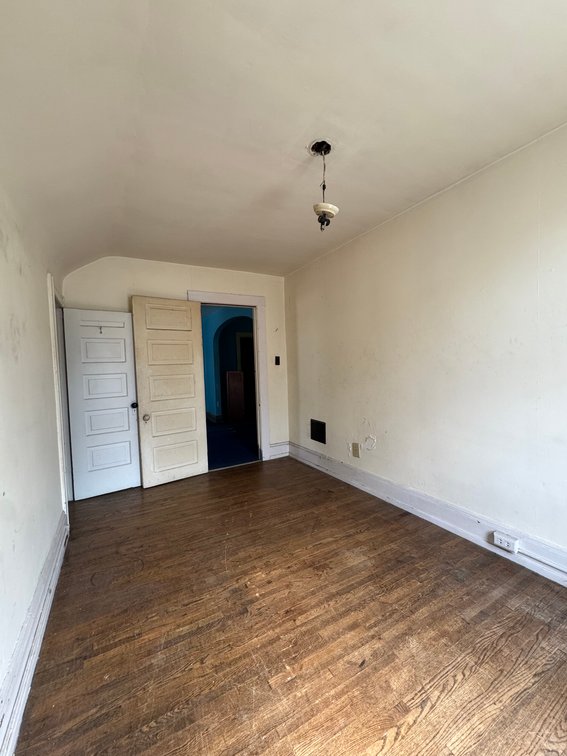 Image for Absolute Auction! 335 E Lake St