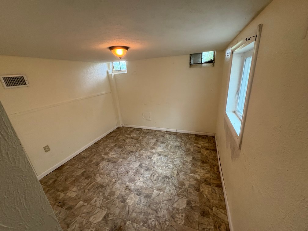 Image for MINIMUM BID AUCTION $29,000! 5019 Winona Dr