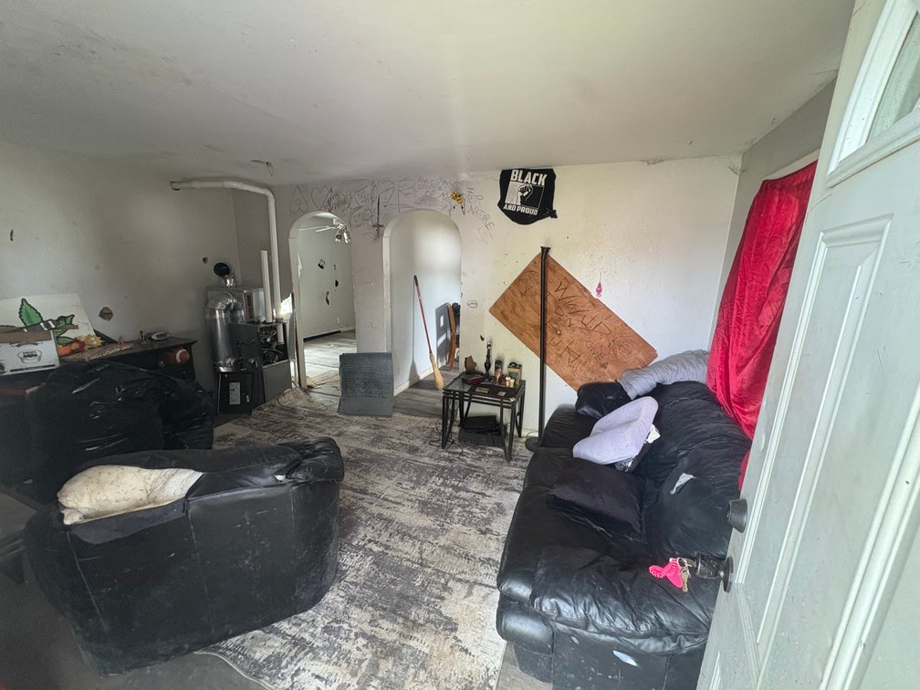 Image for MINIMUM BID AUCTION $29,000! 5019 Winona Dr