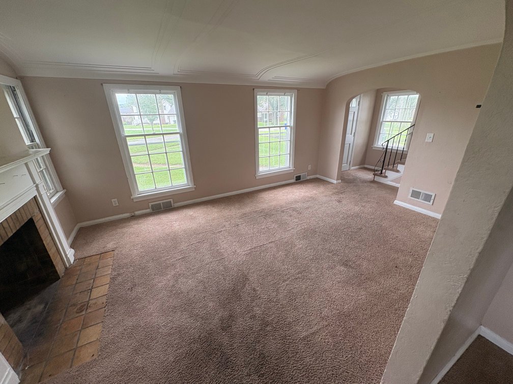 Image for MINIMUM BID AUCTION $99,000! 1027 Secor Rd