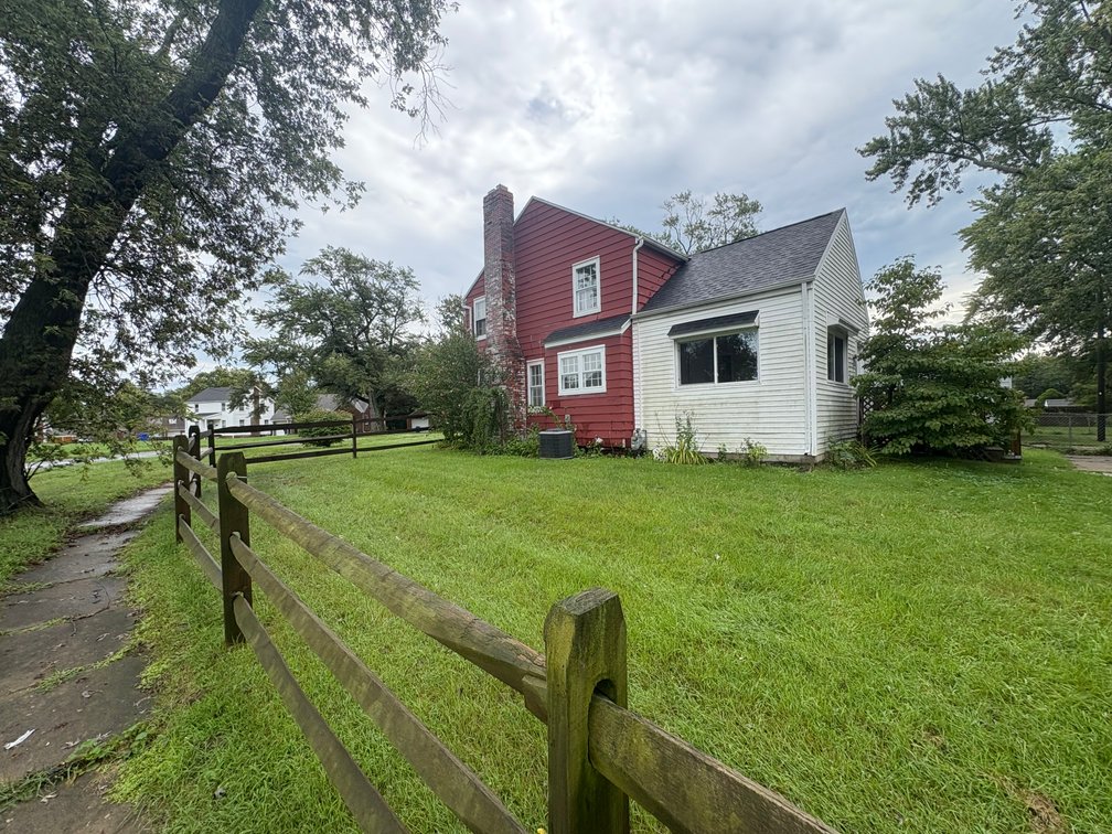 Image for MINIMUM BID AUCTION $99,000! 1027 Secor Rd