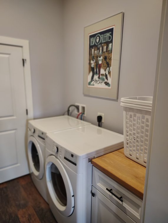 Image for MINIMUM BID AUCTION $179,000! 110 W Main St